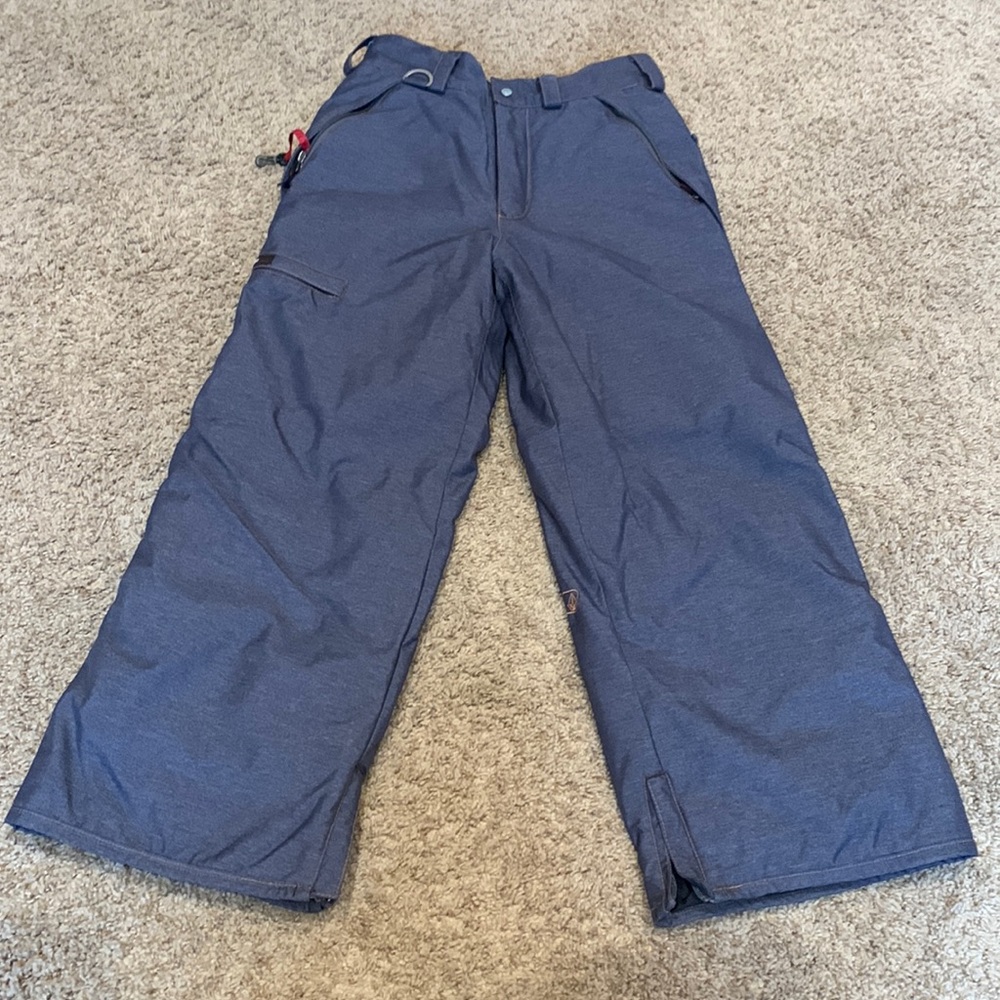 Volcom Snow Pants. Kids size Large